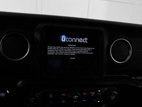 Used 2022 Jeep Wrangler Unlimited Rubicon 4xe w/ Dual Top Group image 54