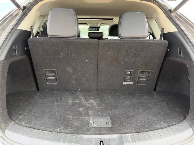 Used 2017 MAZDA CX-9 Touring AWD/4WD image 19