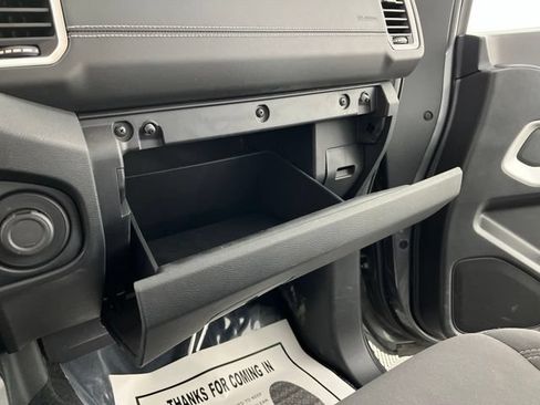 Used 2022 Nissan Frontier SV RWD image 37