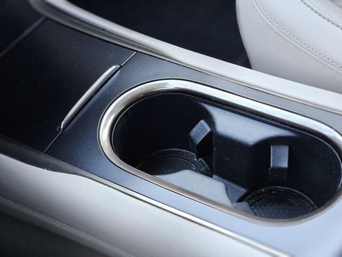 Used 2019 Lincoln MKC Select w/ Select Plus Package image 25