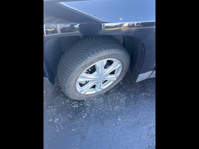 Used 2017 GMC Terrain SLE FWD image 15