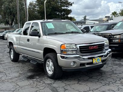 Used 2005 GMC Sierra 1500 SLT w/ Light Duty Power Package