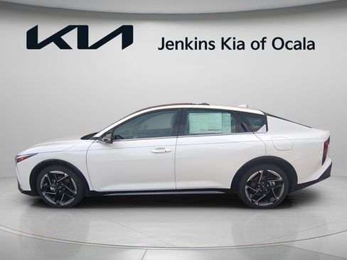 New 2026 Kia K4 GT-Line image 6