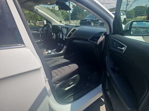 Used 2022 Ford Edge SEL AWD/4WD image 8