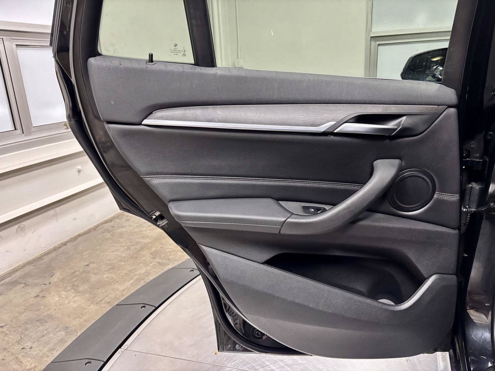Used 2016 BMW X1 xDrive28i AWD/4WD image 19