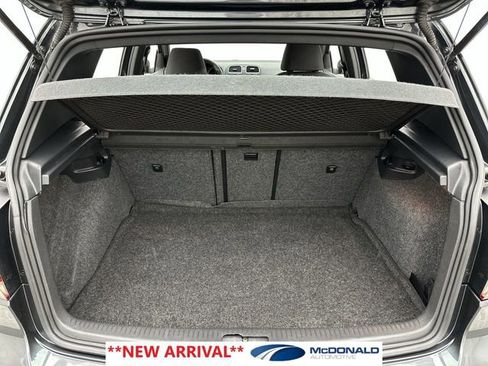 Used 2010 Volkswagen GTI 4-Door FWD image 23