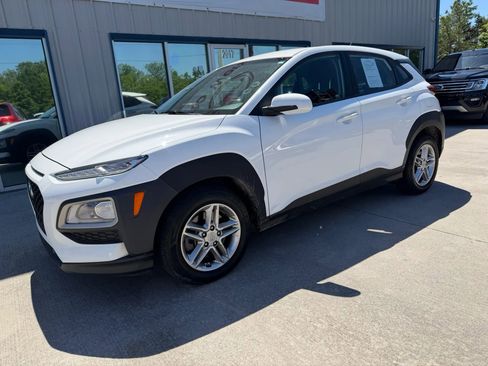 Used 2021 Hyundai Kona SE AWD/4WD image 17