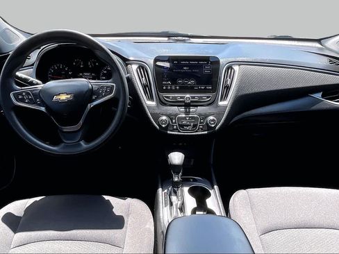 Used 2024 Chevrolet Malibu LS FWD image 15