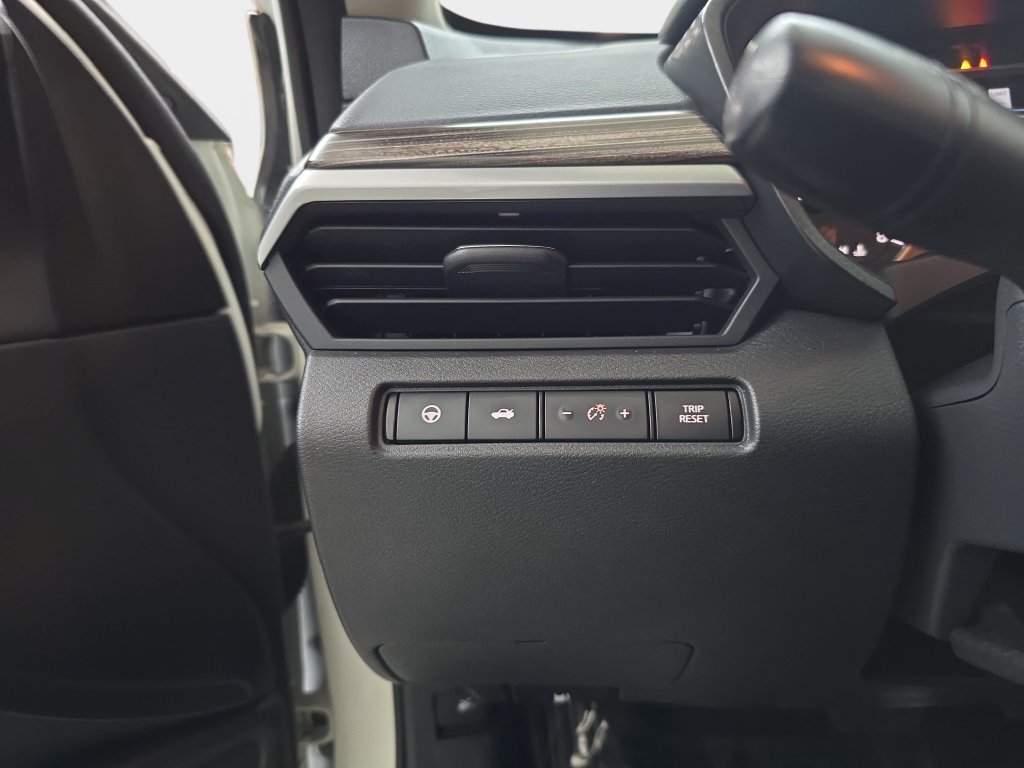 Used 2020 Nissan Altima 2.5 SL AWD/4WD image 25