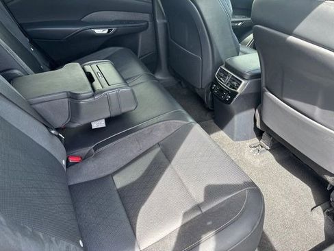 Used 2024 Lexus RX 350 350h image 38