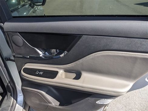 New 2024 Lincoln Corsair Reserve w/ Equipment Group 201A image 34