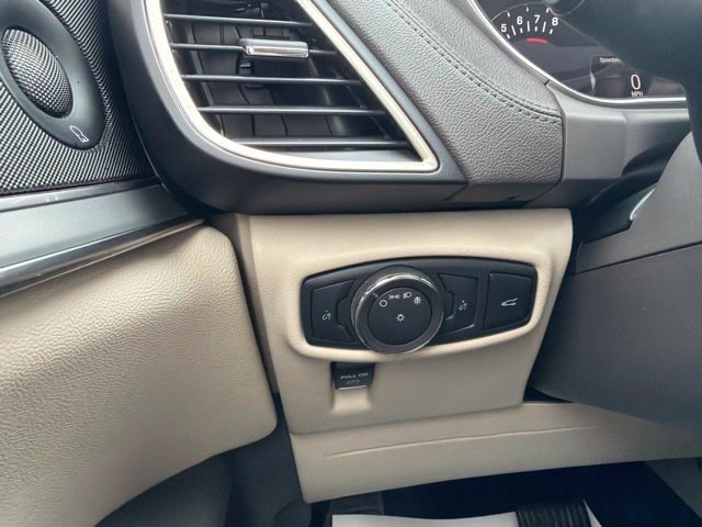 Used 2018 Lincoln MKX Select w/ Select Plus Package FWD image 31