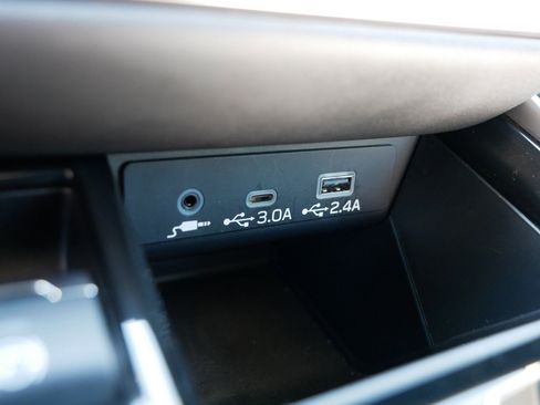 Certified 2025 Subaru Legacy Premium AWD/4WD image 33