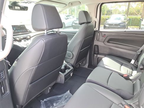New 2026 Honda Odyssey EX-L image 10
