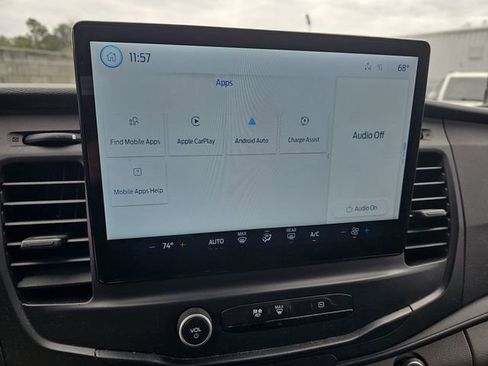 Used 2022 Ford E-Transit Low Roof image 17