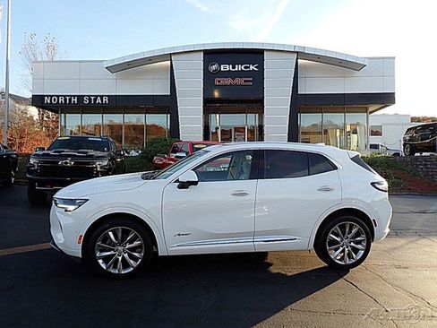 Certified 2022 Buick Envision Avenir w/ Technology Package II image 1