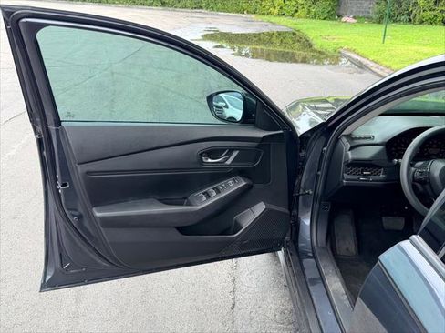 Used 2024 Honda Accord EX image 12