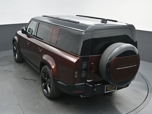 New 2026 Land Rover Defender 130 X-Dynamic SE AWD/4WD image 30