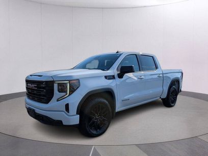 Used 2023 GMC Sierra 1500 Elevation