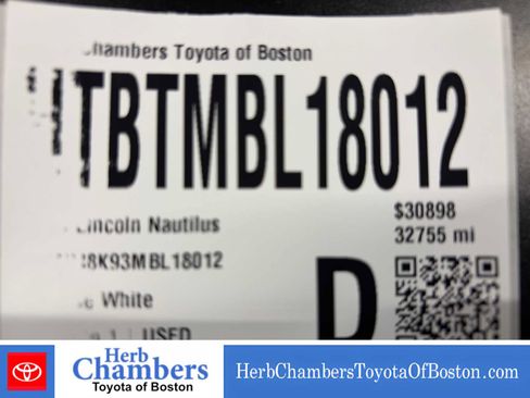 Used 2021 Lincoln Nautilus Reserve AWD/4WD image 14