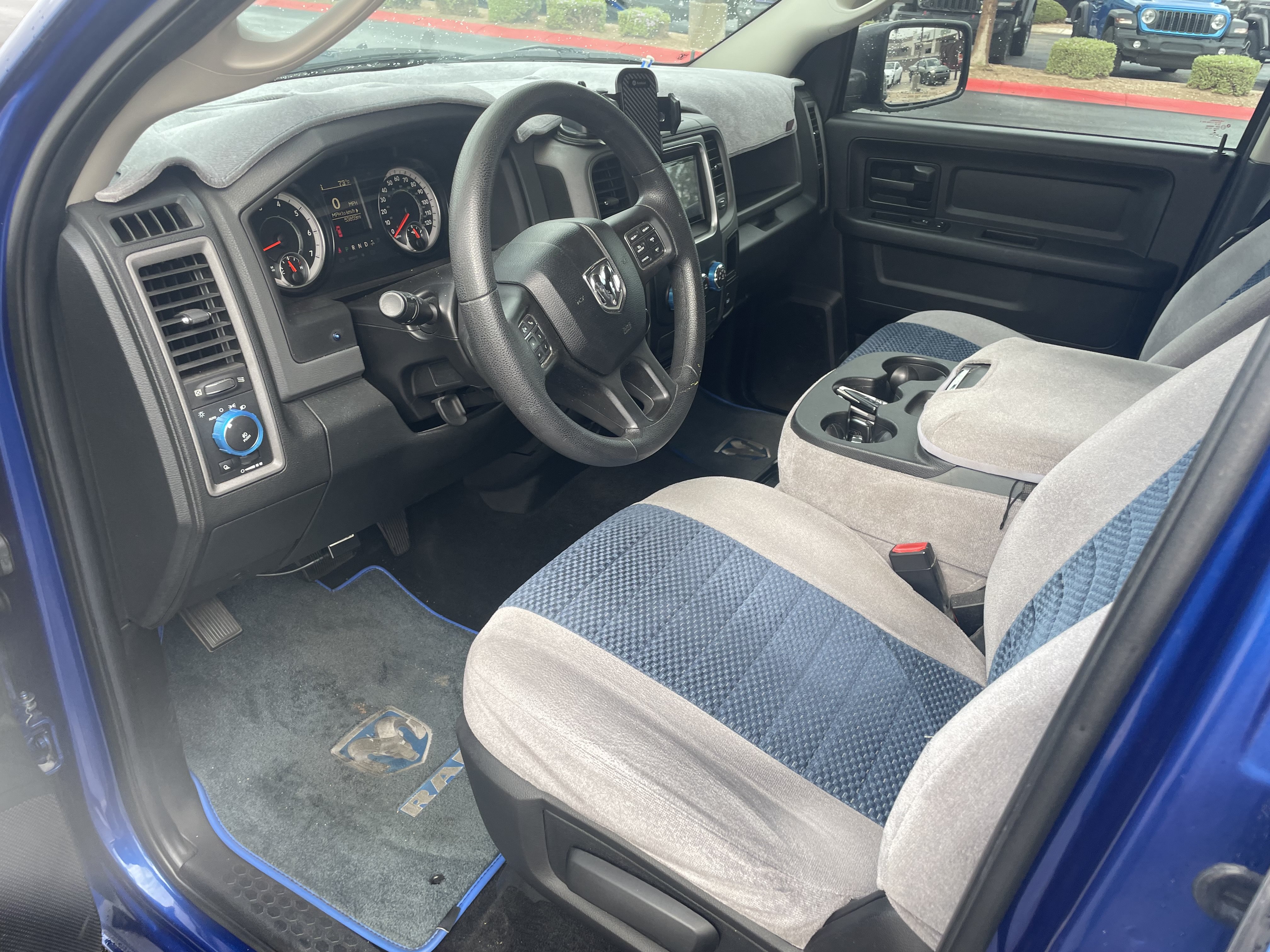 Used 2016 RAM 1500 Express RWD image 10