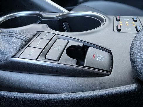 Used 2023 Toyota Camry XSE image 26