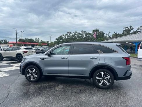 Used 2021 Kia Sorento SX FWD image 2