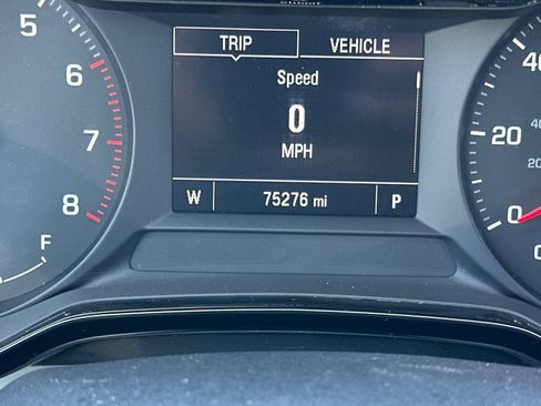Used 2024 Chevrolet Trax LS w/ LS Convenience Package FWD image 34
