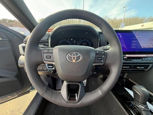 New 2026 Toyota Camry XSE w/ Premium Package image 7