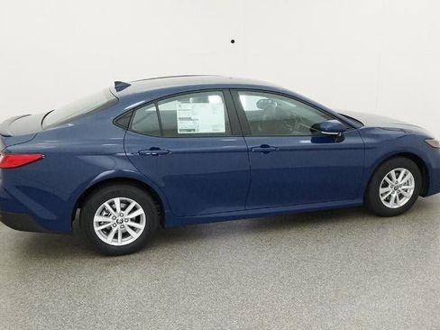 New 2026 Toyota Camry LE image 10