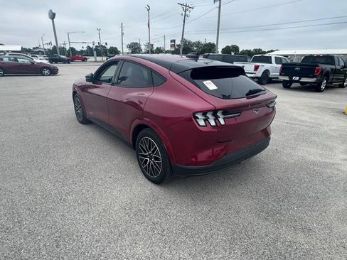 Used 2025 Ford Mustang Mach-E Premium AWD/4WD image 3