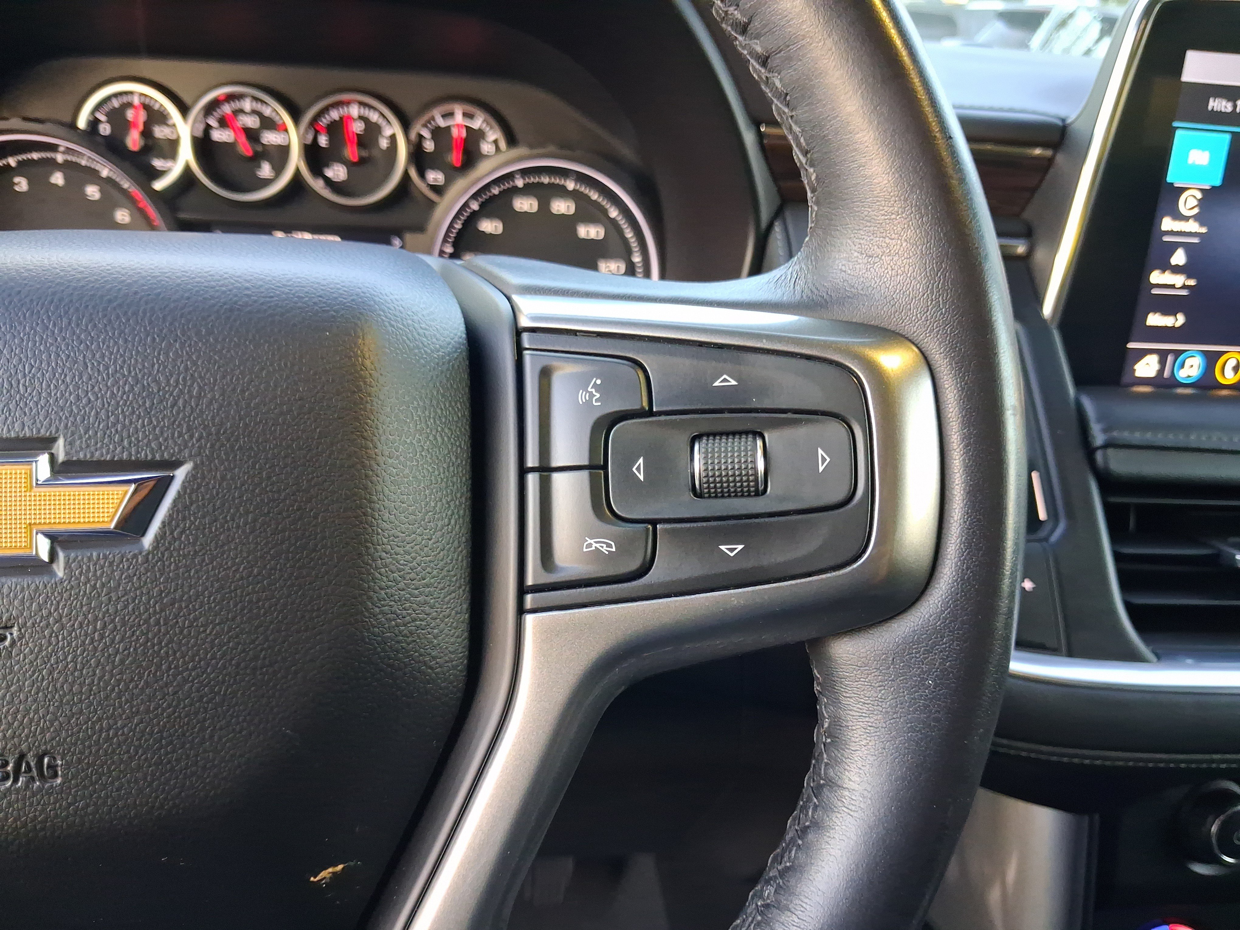 Used 2021 Chevrolet Tahoe LS RWD image 18