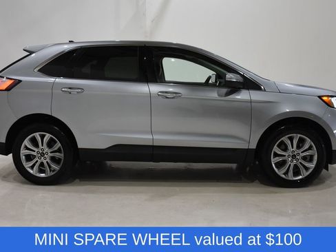 Used 2024 Ford Edge Titanium image 3