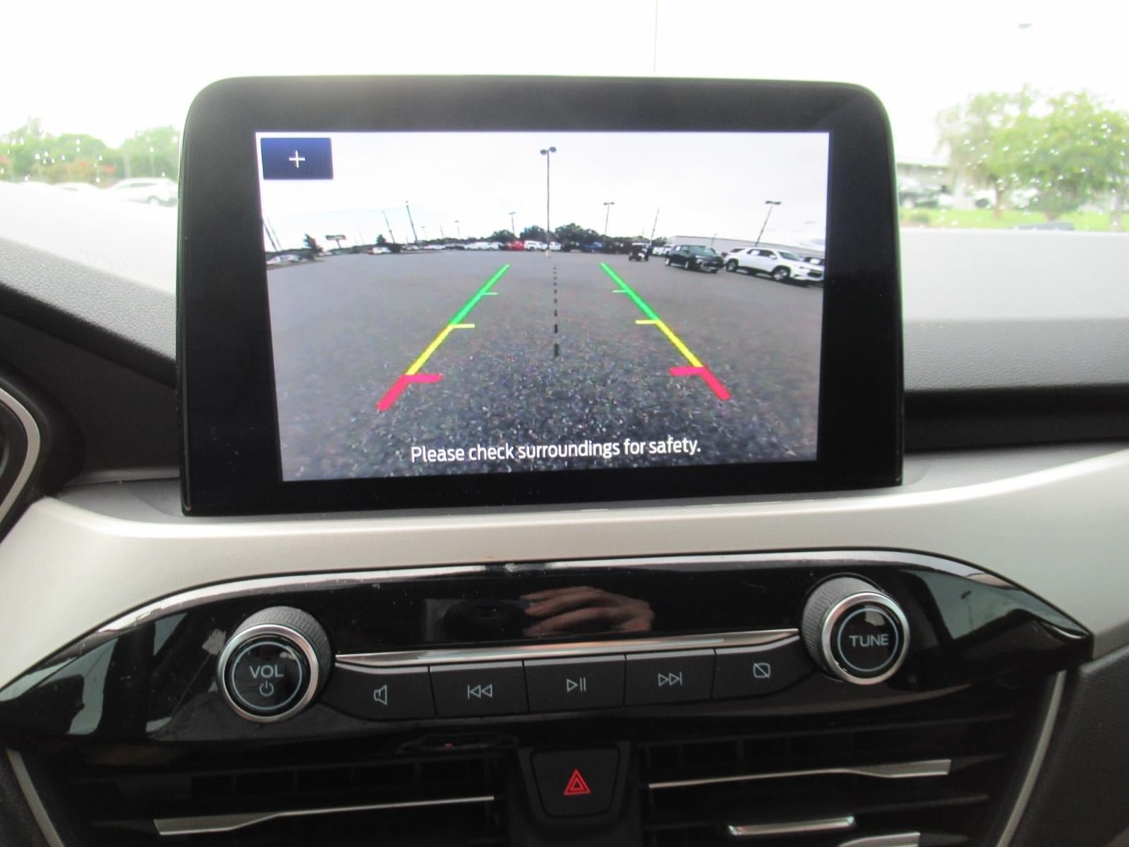 Used 2020 Ford Escape SE FWD image 29