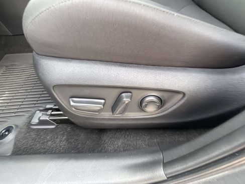 Used 2025 Toyota RAV4 XLE w/ Convenience Package FWD image 14