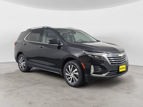Used 2023 Chevrolet Equinox Premier AWD/4WD image 7