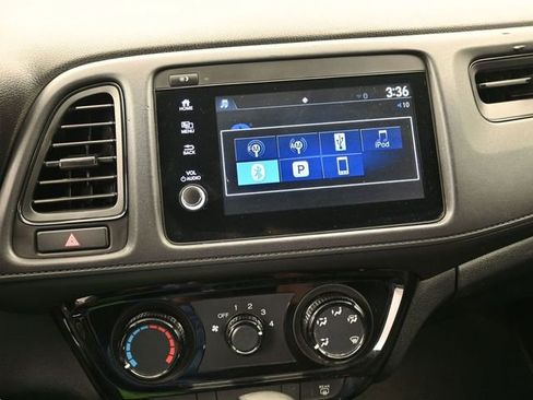 Used 2022 Honda HR-V Sport image 11