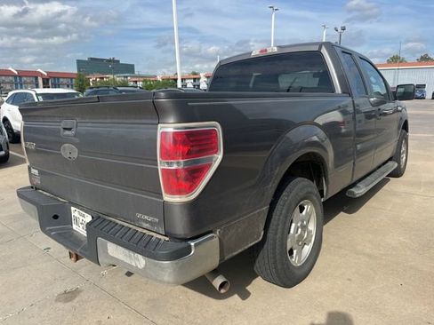 Used 2011 Ford F150 XLT w/ XLT Convenience Pkg RWD image 4