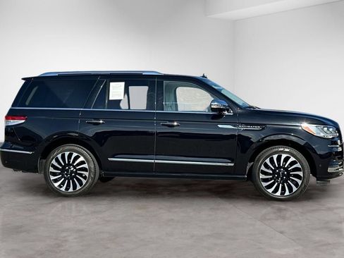 Used 2023 Lincoln Navigator Black Label AWD/4WD image 7