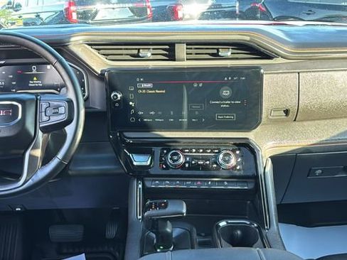 Used 2023 GMC Sierra 1500 AT4 w/ Technology Package AWD/4WD image 6