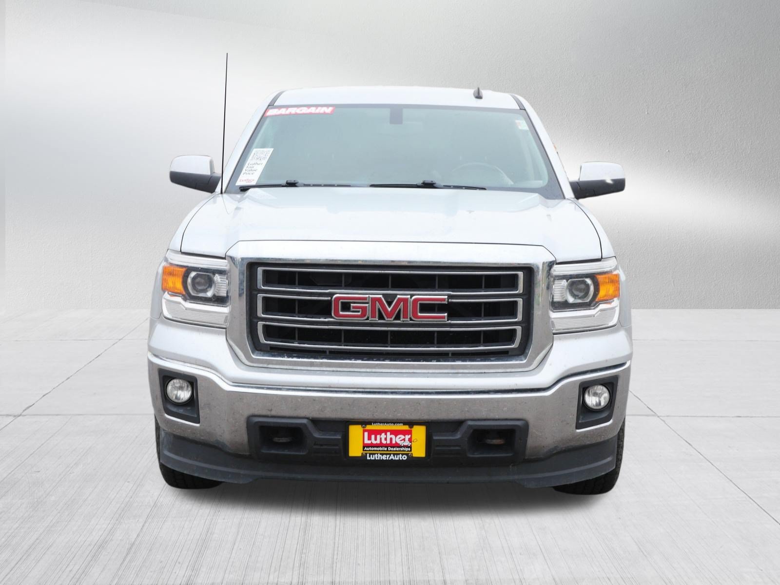 Used 2014 GMC Sierra 1500 SLE w/ SLE Value Package AWD/4WD image 2