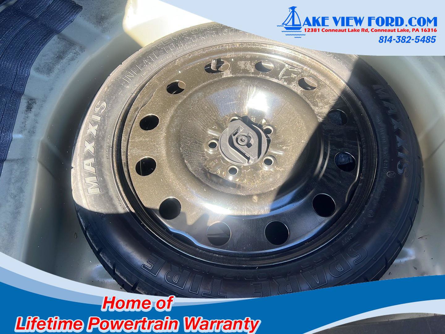 Used 2017 Ford Taurus Limited FWD image 11