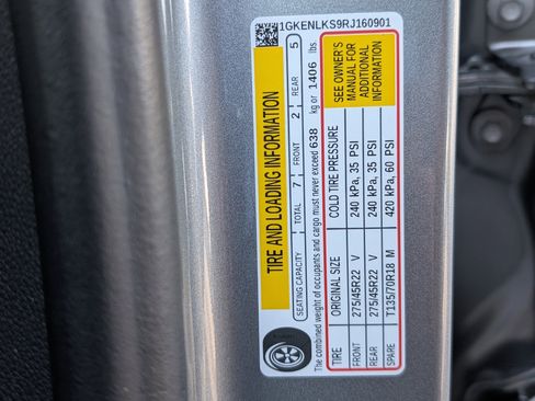 Used 2024 GMC Acadia Denali w/ Super Cruise Package image 41