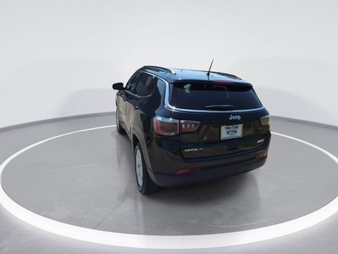 Used 2018 Jeep Compass Latitude FWD image 7