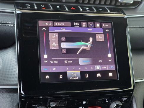 New 2025 Jeep Grand Cherokee L Altitude AWD/4WD image 18