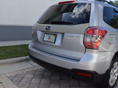 Used 2015 Subaru Forester 2.5i Premium w/ All-Weather Package AWD/4WD image 17