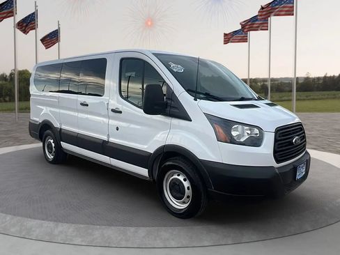 Used 2019 Ford Transit 150 XL RWD image 1