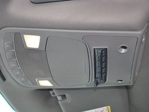 Used 2022 Ford F350 XLT w/ XLT Premium Package AWD/4WD image 42