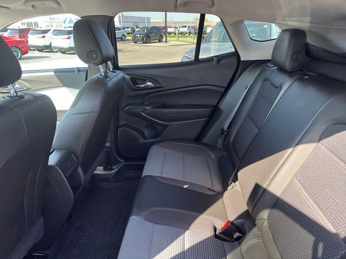Certified 2024 Chevrolet Trax LT w/ Driver Confidence Package FWD image 32