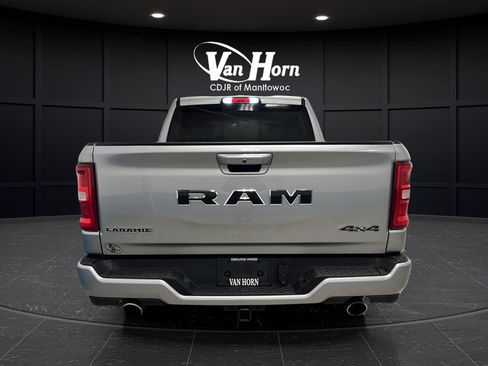 Used 2025 RAM 1500 Laramie w/ Sport Appearance Package AWD/4WD image 6